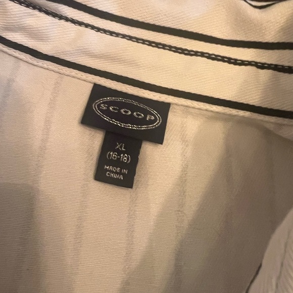 Striped Button-Up Shirt scoop brand size 16 100% cotton - Picture 9 of 9